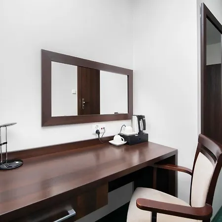 Maraton Hotel 3*