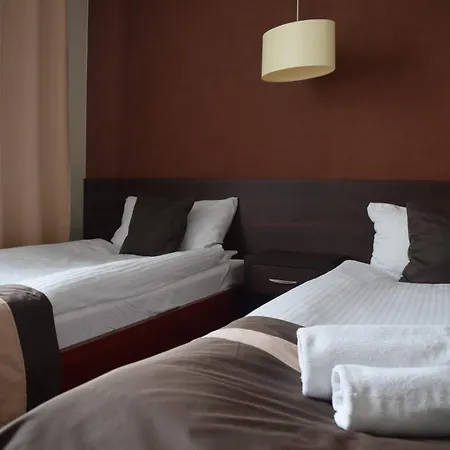Hotell Maraton 3*