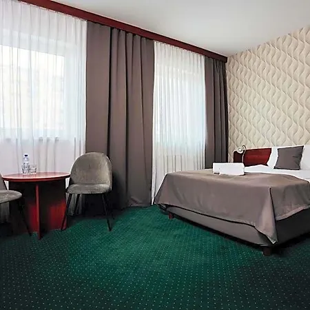 Maraton Hotell