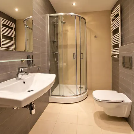 Hotel Maraton 3*